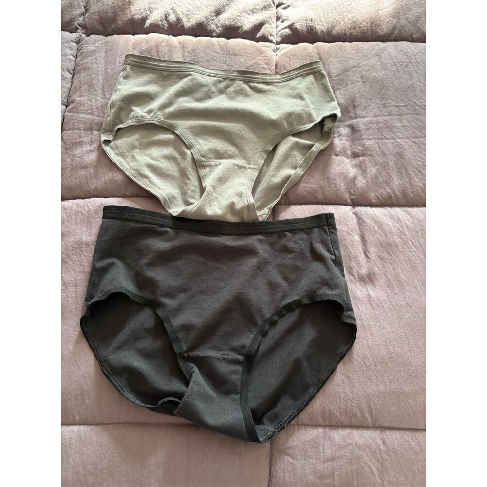 Lot of 2 Wacoal High Leg Panties, Medium NWOT